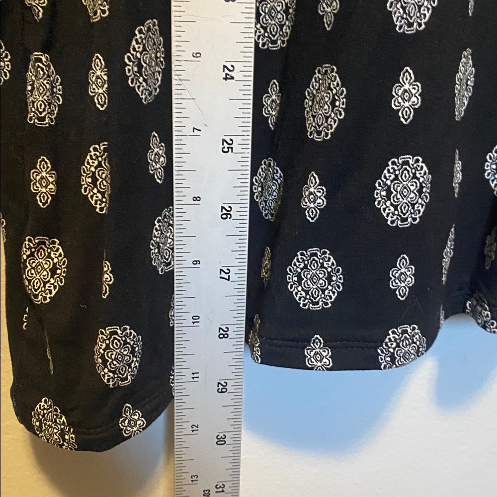Chico's Tunic Top Women’s 4 XXL Black White Geometric 3/4 Sleeve Casual Shirt - Picture 9 of 10